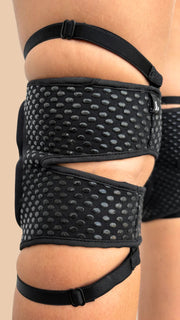 KN103-Black