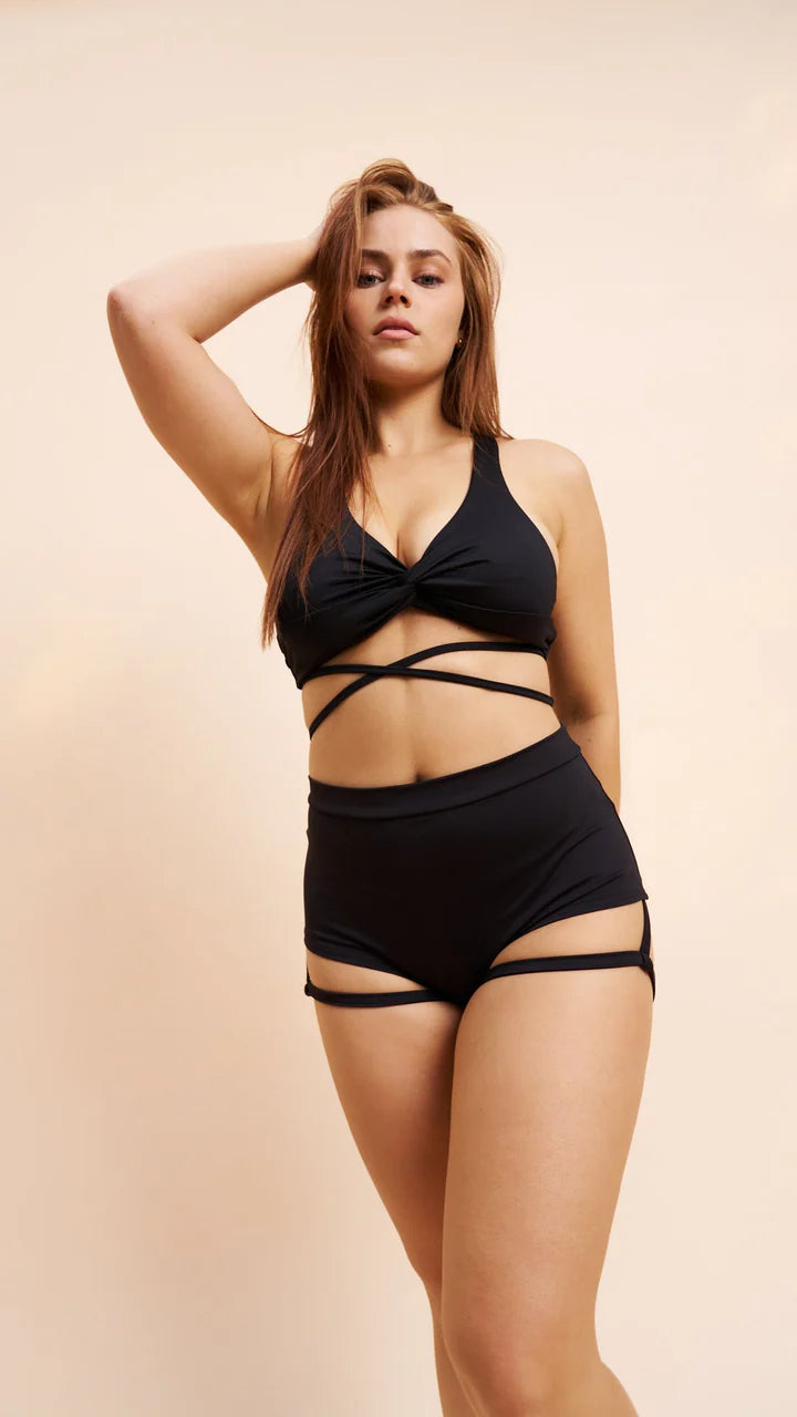1012-4-Black