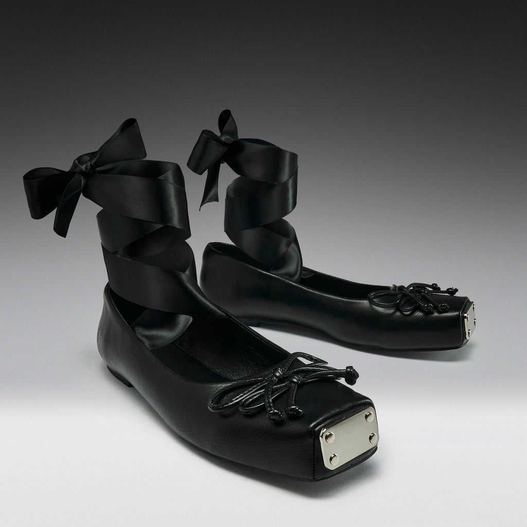 KOI Blithe Metal Toe Ballet Flats- Black