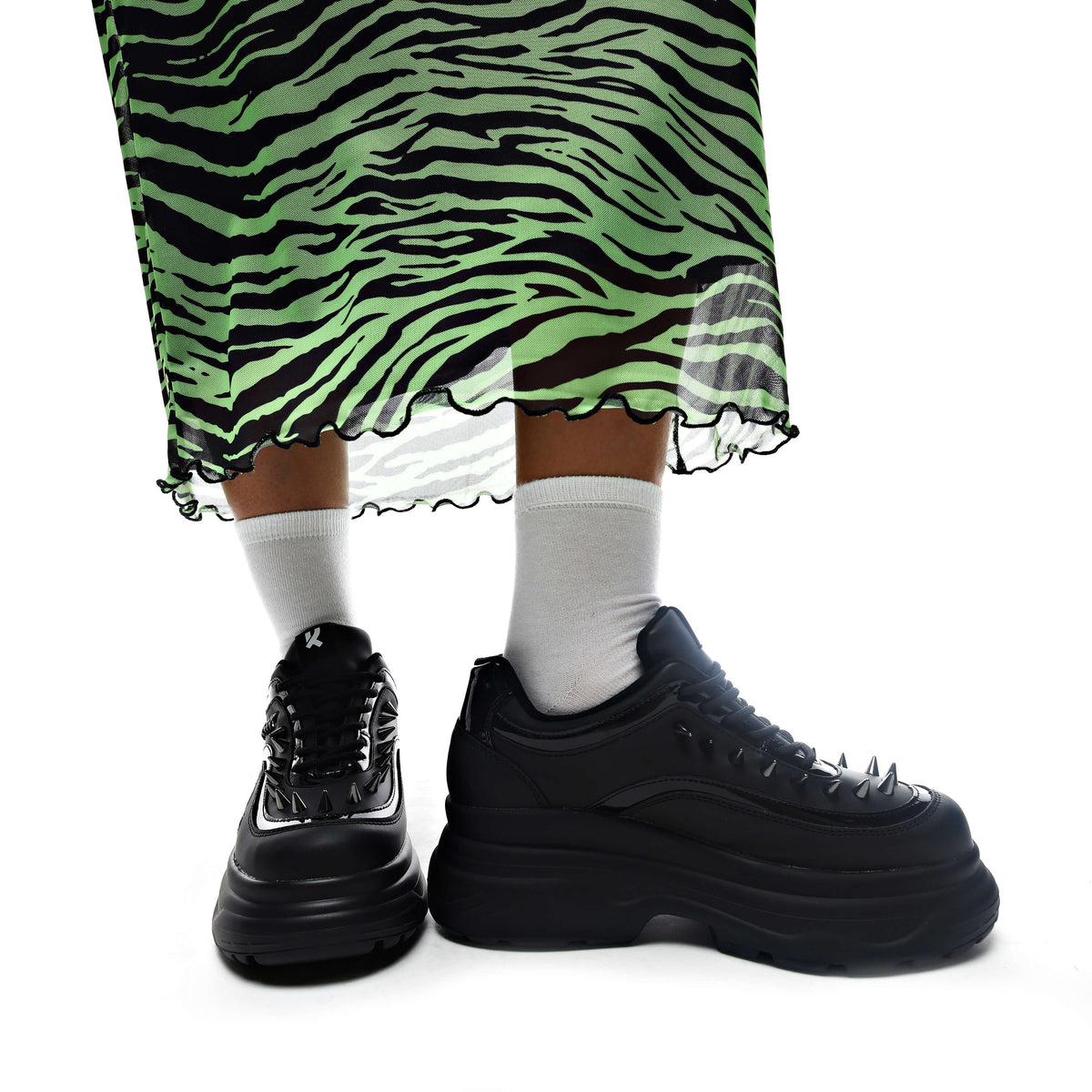 KOI BANE OF EXILE TRAINERS-Clearance