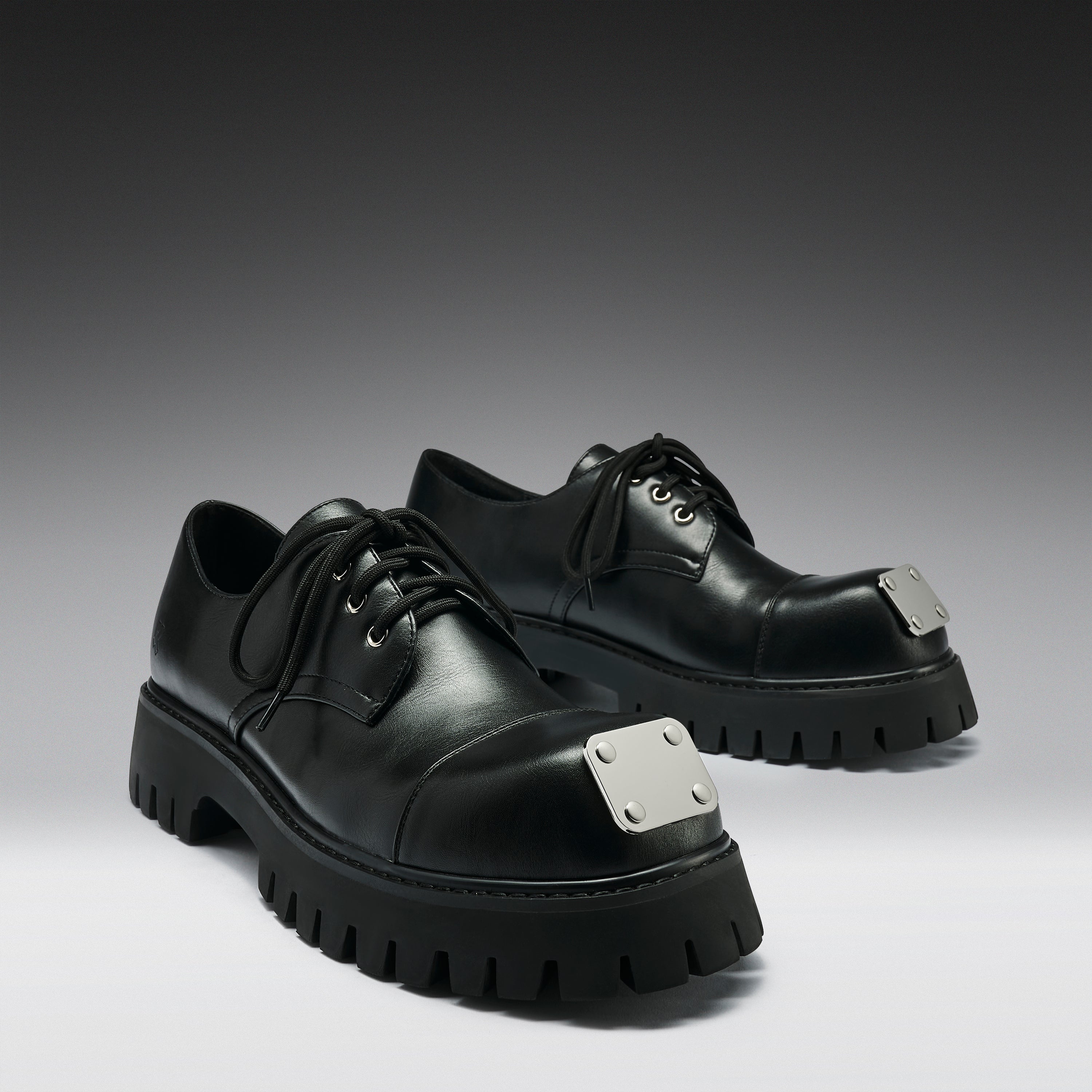 KOI Gehrman Metal Cap Chunky Shoes - Black-Clearance