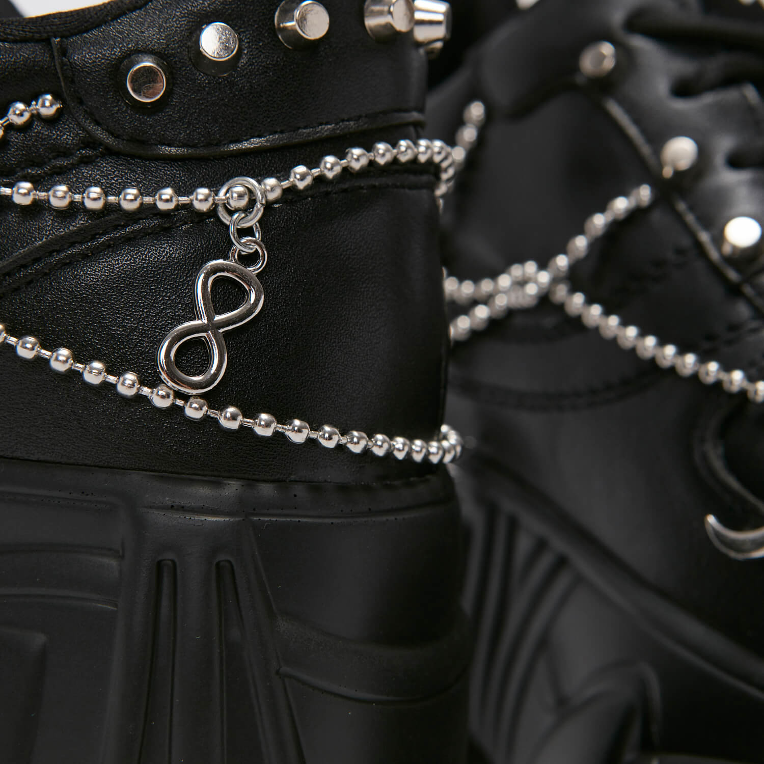 KOI Jinx Mystic Charm Trainers-Clearance