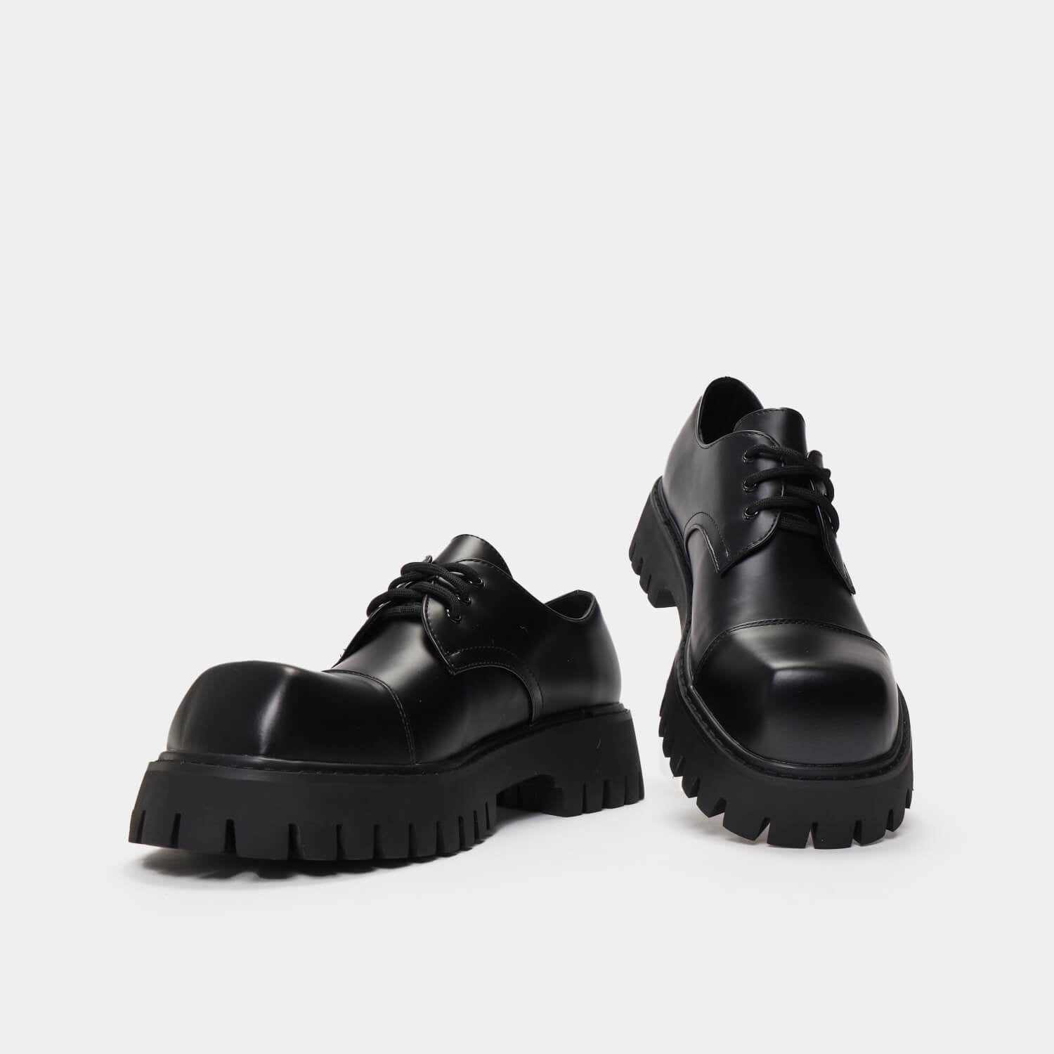 KOI The Corrupter Men's Square Toe Shoes-Clearance