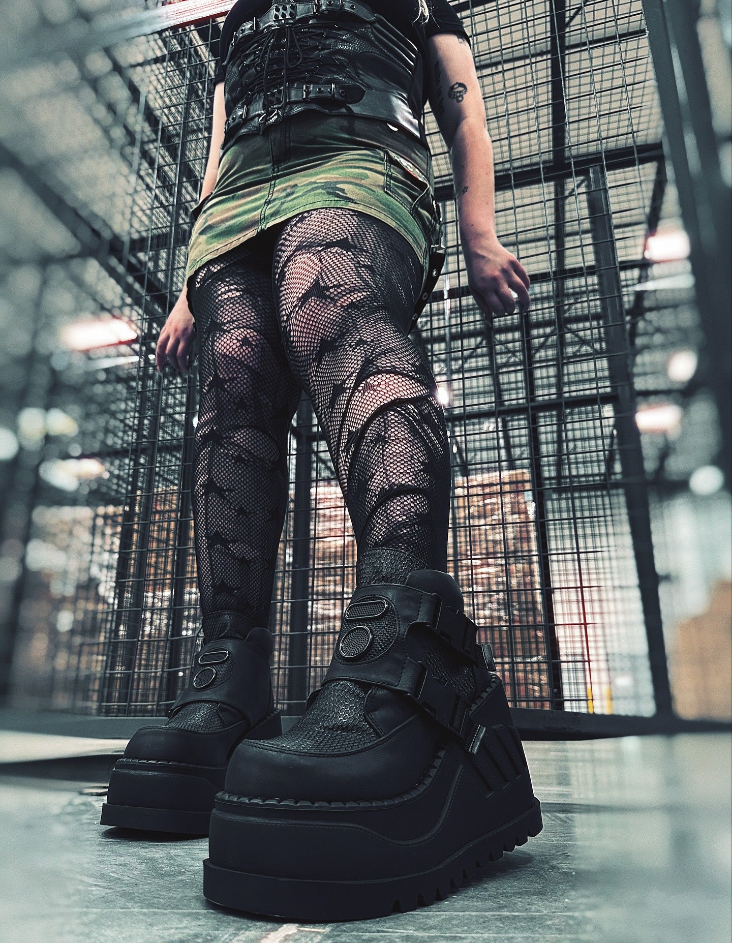 Demonia Stomp-15 Platform Ankle Boot | Shoefreaks.ca – ShoeFreaks