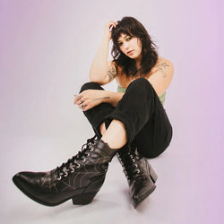 TUK-T2312L Black Victorian 8-Eye Spiderweb Pointed Anarchic Heel