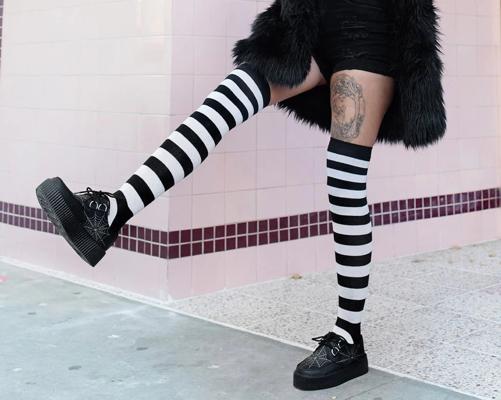 TUK Black Glow Spiderweb Viva Mondo Creeper