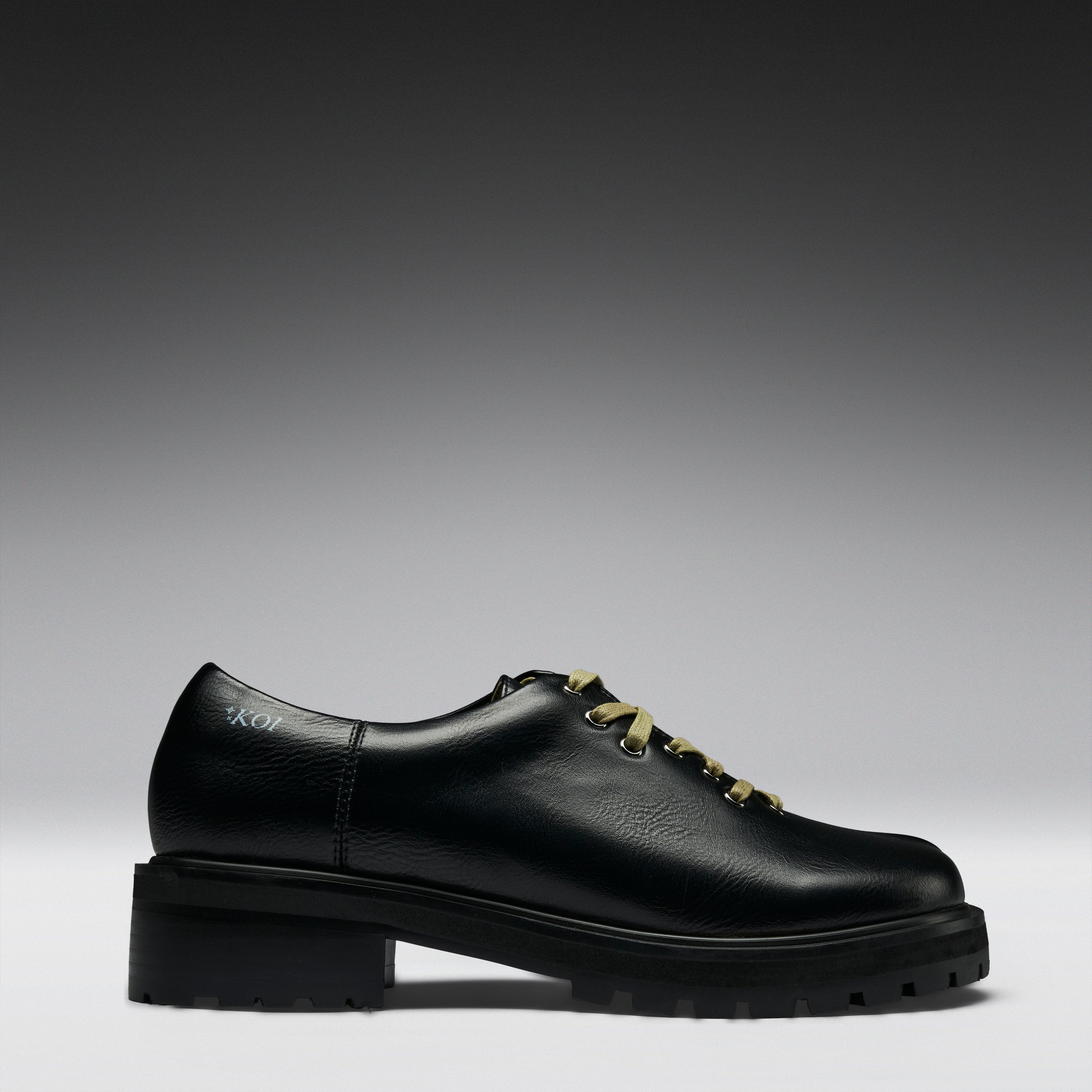 KOi Wildspear Tabi Shoes- Black